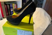 Ted Baker black shoe (UK 6)