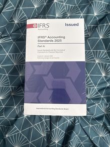 IFRS Accouting Standards 2025 - BRAND NEW