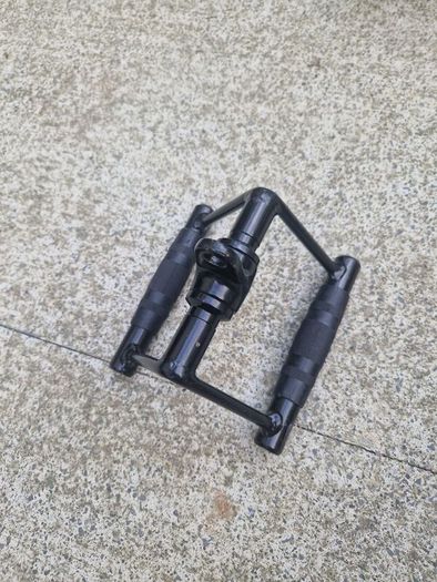 Gym Equipment. Lat Pulldown Extensions and Landmine Handle. 10 euro each.