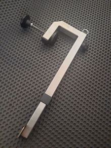 Transducer mount for large transducers