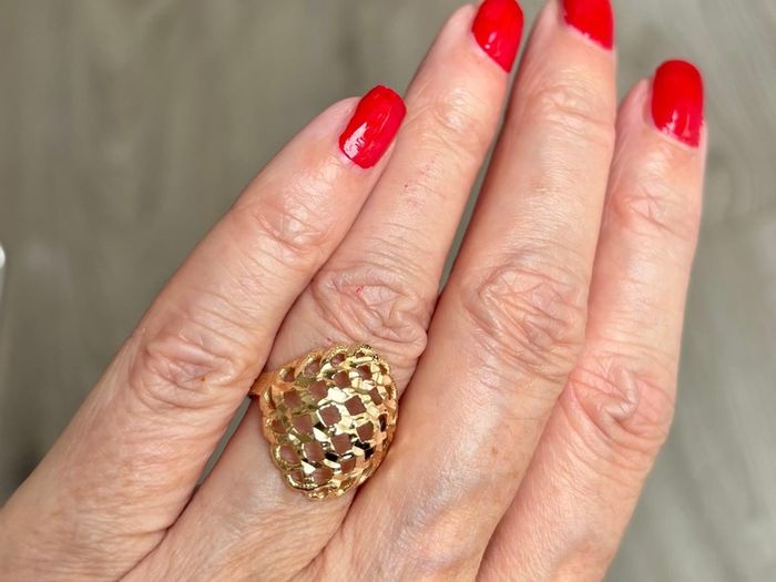 14 ct gold ring