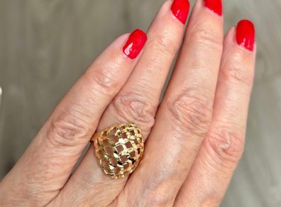 14 ct gold ring