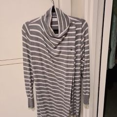 Jojo Maman Bebe maternity and nursing cardigan