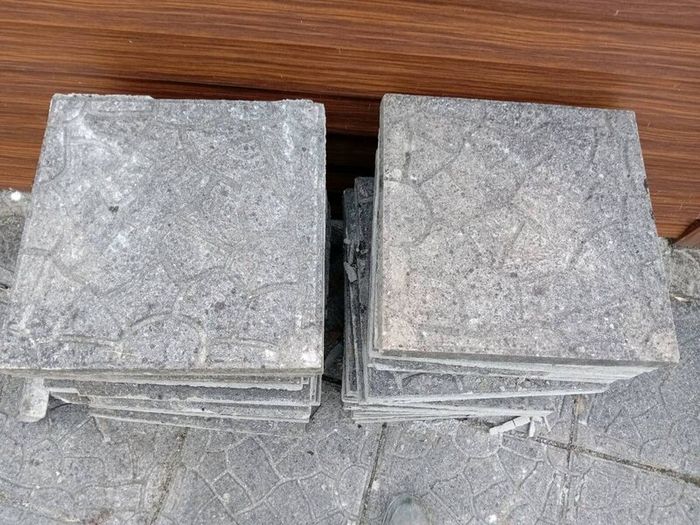 Patio slabs