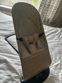 baby bjorn bouncer