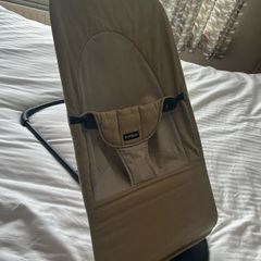 baby bjorn bouncer