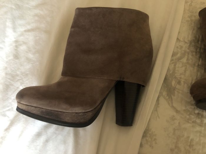 Suede ankle boots REDUCED TO SELL