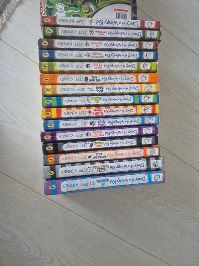 Diary of a Wimpy Kid 15 books