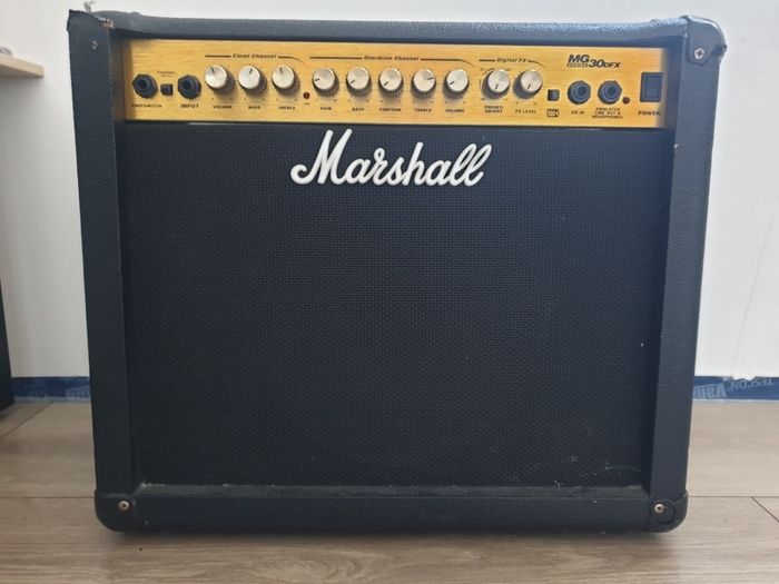 2002 Marshall MG30DFX