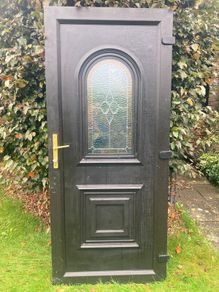 Door + frame