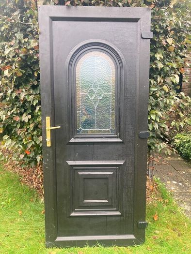 Door + frame