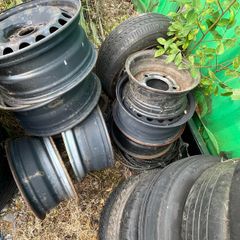 Spare wheels and wheels for plastic covers