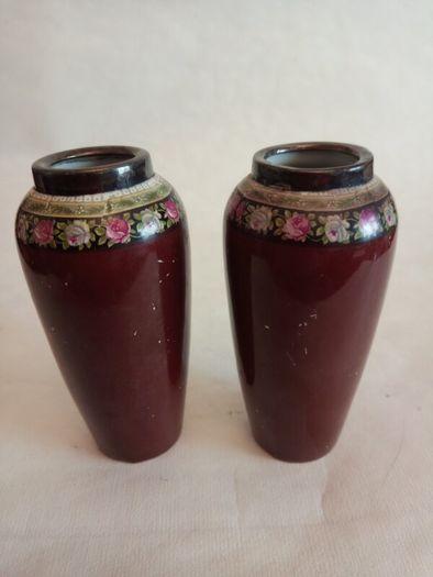 Vintage British Made Ceramic Bud Vases x 2