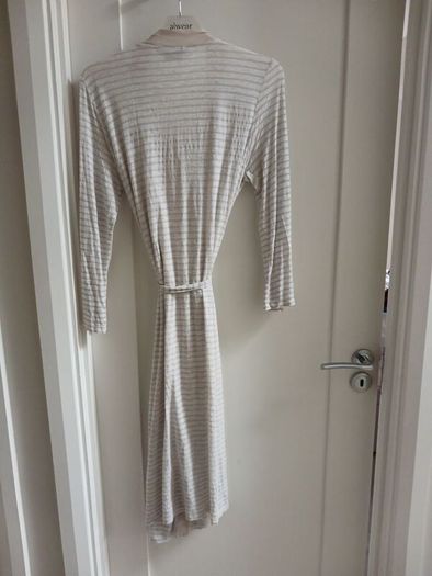 Maternity dressing gown. 12/14