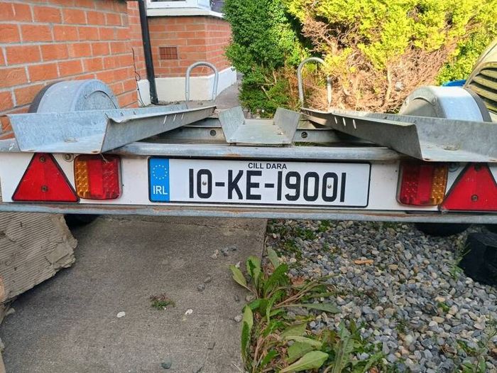 Motorcycle trailer
