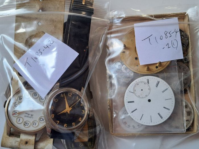 Antique Parts & Vintage Wristwathes for Parts or Repair