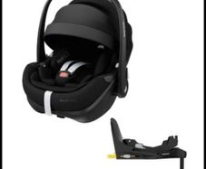 Maxi Cosi 360 pebble pro 2 and Familyfix 360 pro base