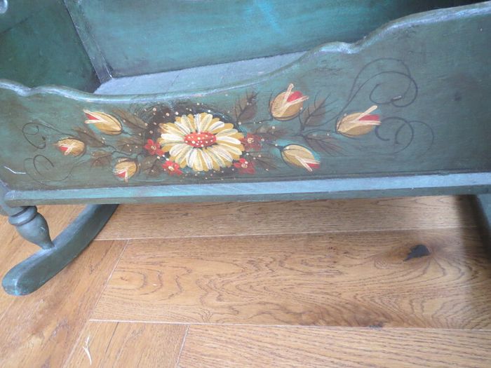 Vintage/Antique Wood Rocking Doll Cradle