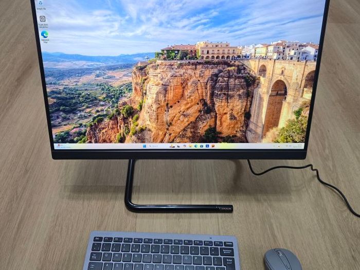 Lenovo ideacentre all in one pc