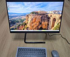 Lenovo ideacentre all in one pc