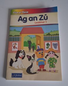 Ag an Zu (Leabhar 1)Reader Book