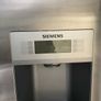Siemens American Fridge Freezer Image 3