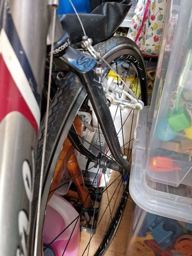 Road bike fork