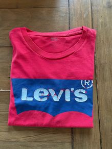 Levis T Shirt