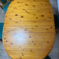 Oval Oak Kitchen Table & Chairs