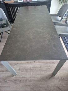 Harvey Norman Extendable Table