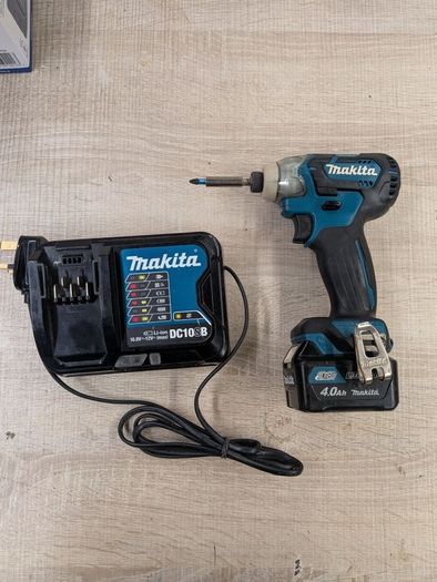 Makita 12v Cxt brushless impact