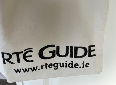 Rte Guide Cream Cotton Tote Bag With 2 Short Handles.