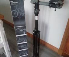 bike repair stand