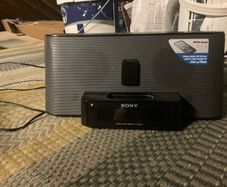 Clock radio