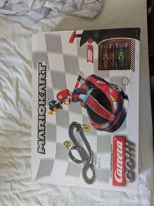 Mario Kart scalextric Set