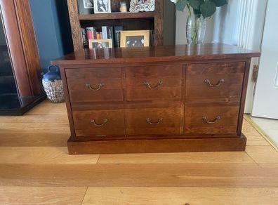 TV chest