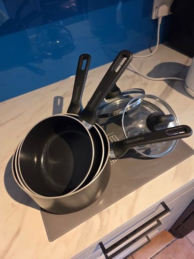 Greenpan pots set of 3
