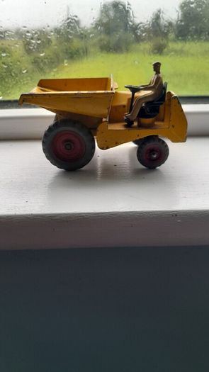 Dinky Dumper truck with original box