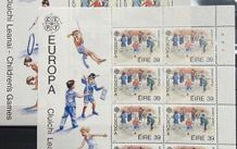 2 X 1989 Europa Sheetlets Ireland - children playing