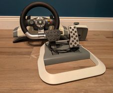 Xbox 360 racing wheel and pedals