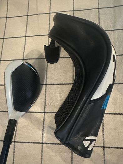 Taylormade Sim 2 max 5 hybrid