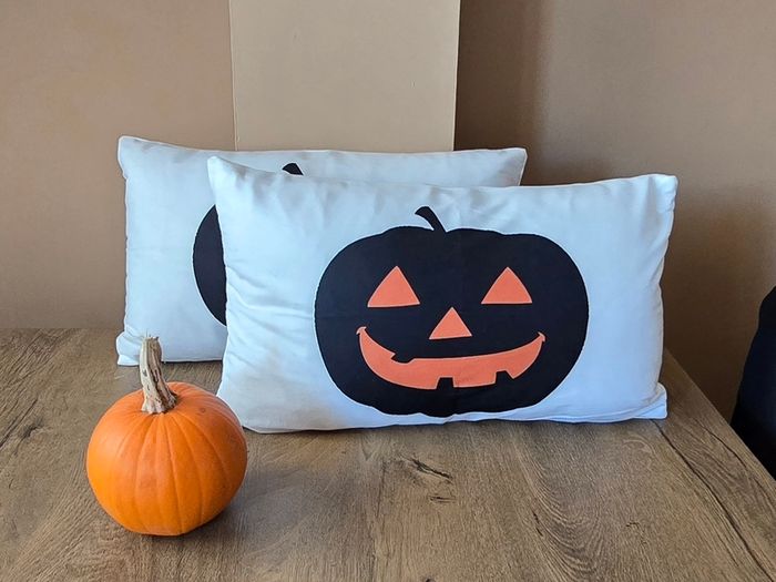 Two Halloween cushion covers - Jack O'Lantern