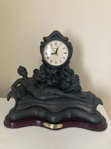 Vintage DiCaprio Clock