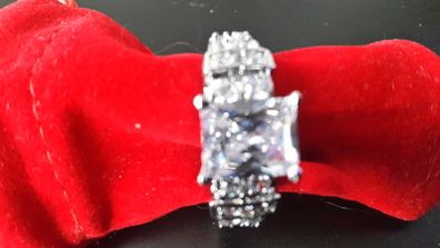 10KT White Gold Filled Ring