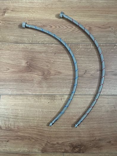 Kitchen sink pipes