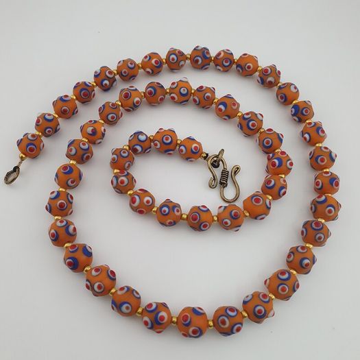 Antique Venetian Style Skunk Eyes Orange Glass Beads Necklace