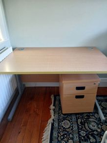 2 x Desks and shelving unit