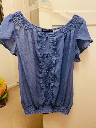 Bluebell/cornflower blue top with frill/flutter sleeve