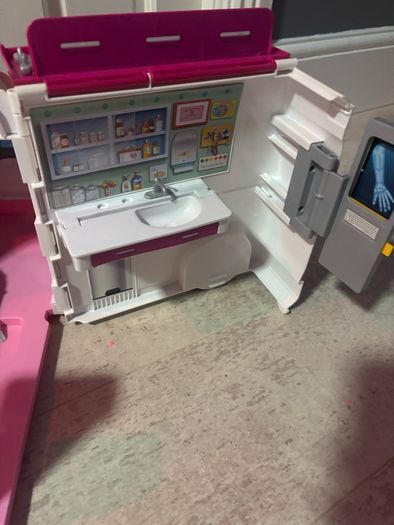 Barbie Toys and Dolls Bundle,