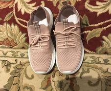 Woman's Runners, size EU-38, UK-5